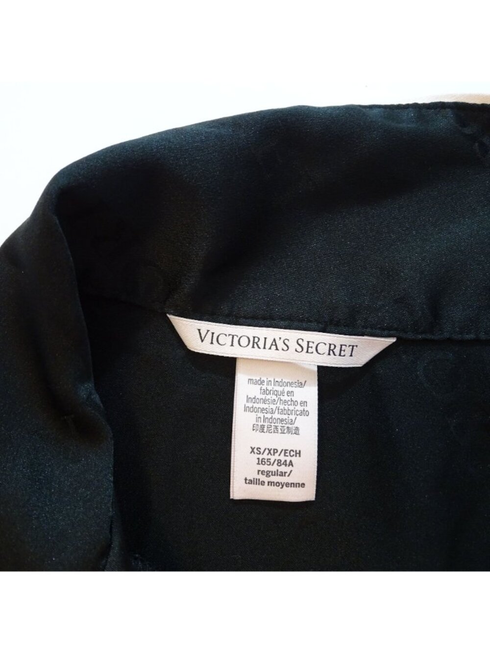 Victorias Secret 2 pc Black Pajama Set Satin Logo Jacquard Size XS Long Sleeve - Picture 8 of 16